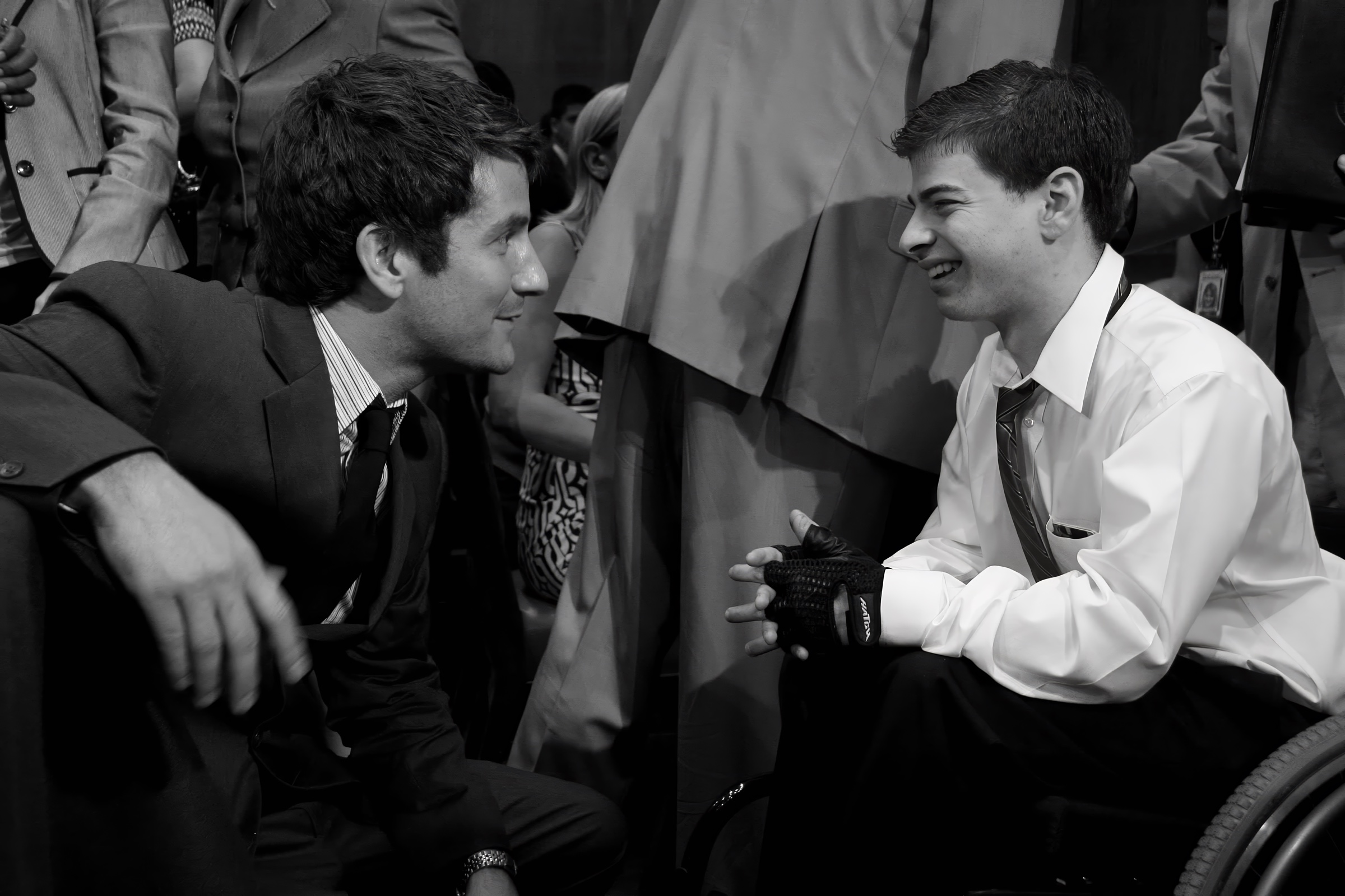 Ryan Honick in his wheelchair speaking with singer-songwriter Matt Nathanson after a 2008 U.S. Senate Judiciary Committee hearing